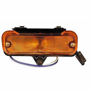 Goodmark RH Side Parking Light Assembly Fits El Camino Chevelle GMK403107166R